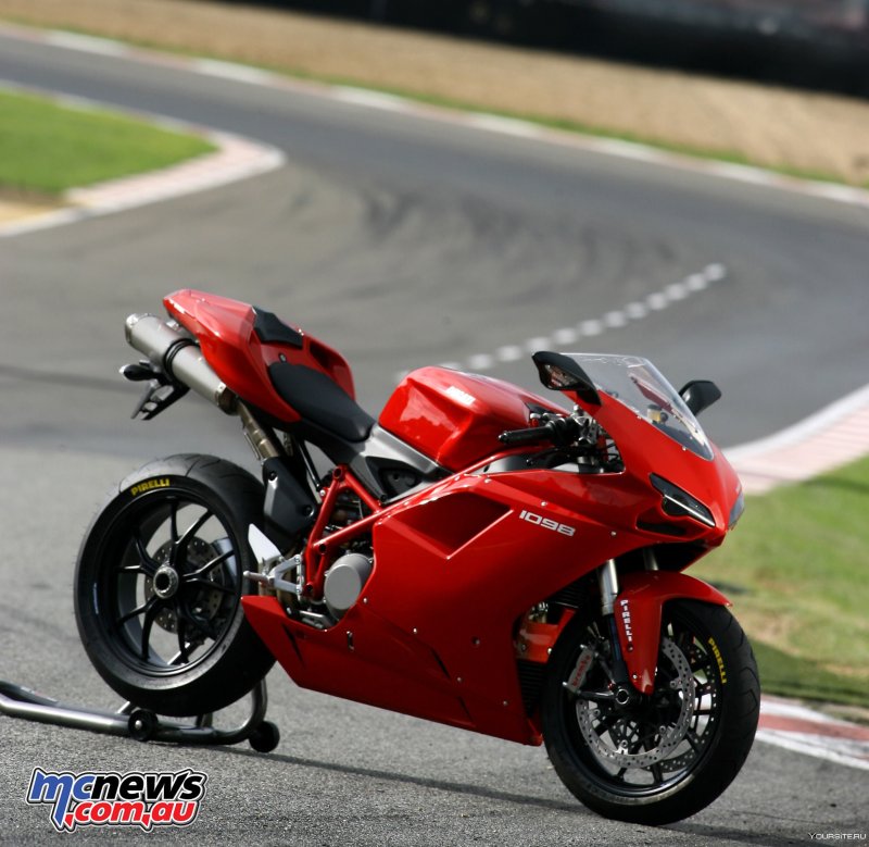 Спортбайк Ducati 1098