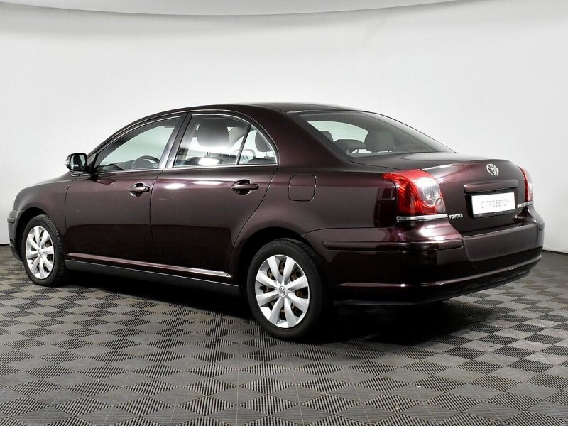 Тойота Авенсис 2 поколения