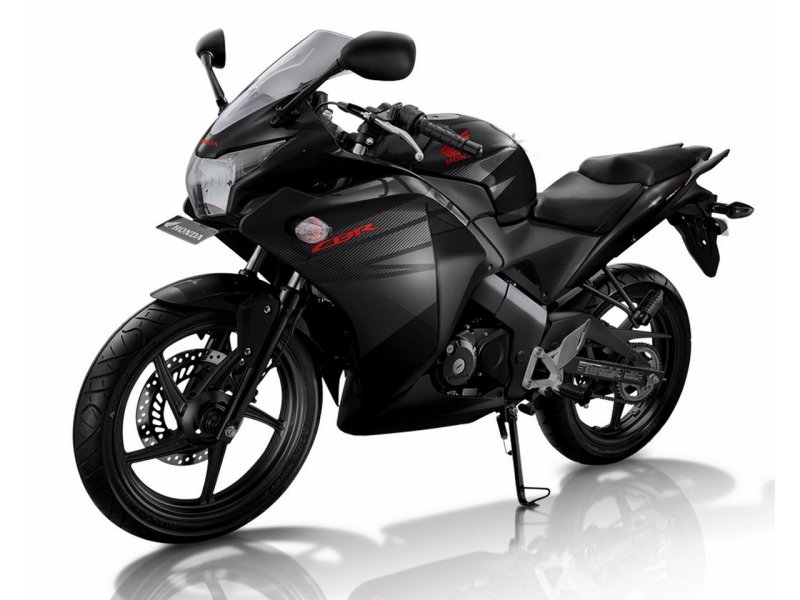 Мотоцикл CBR 150