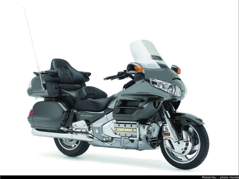 Honda Goldwing 1800 и модель