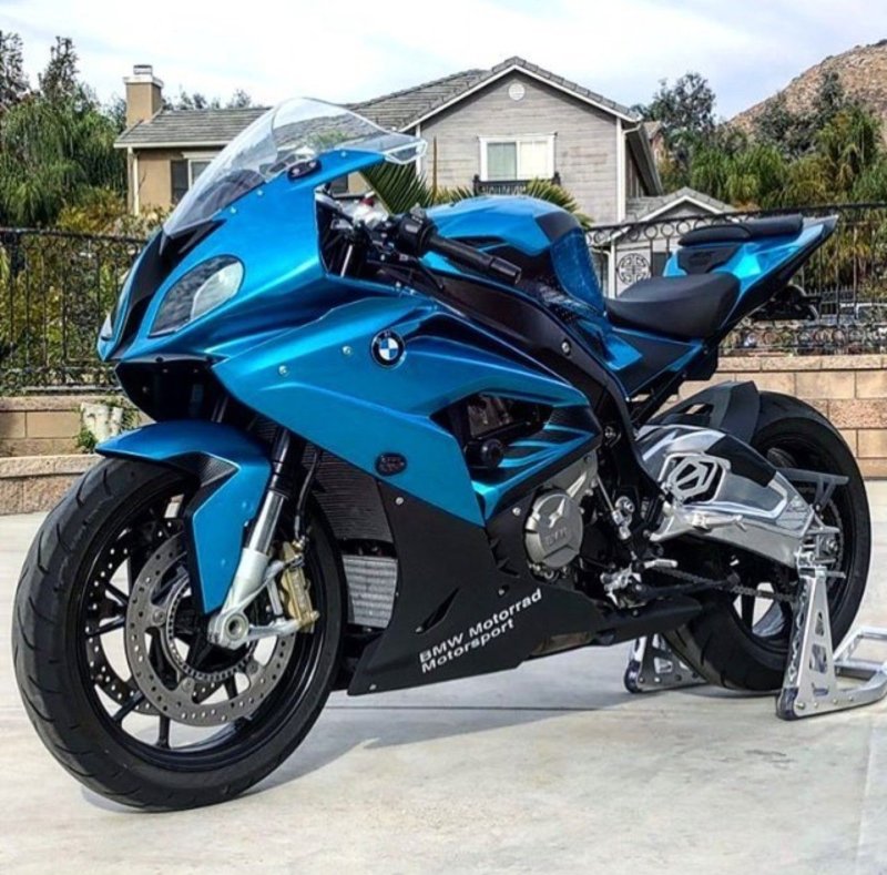 Спортбайк BMW s1000rr
