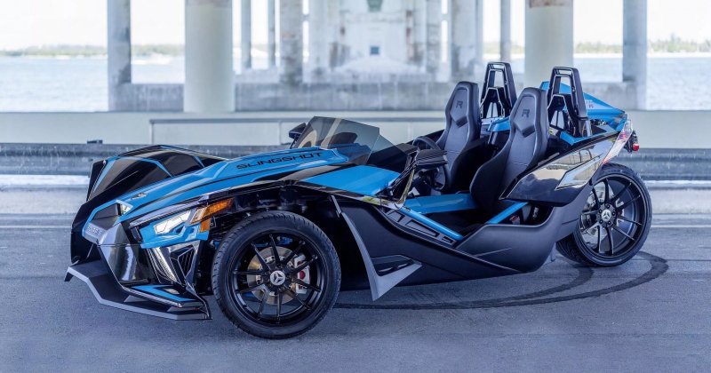 Трицикл Полярис слингшот