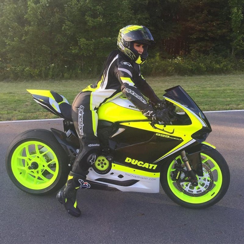 Спортивные мотоциклы для новичков