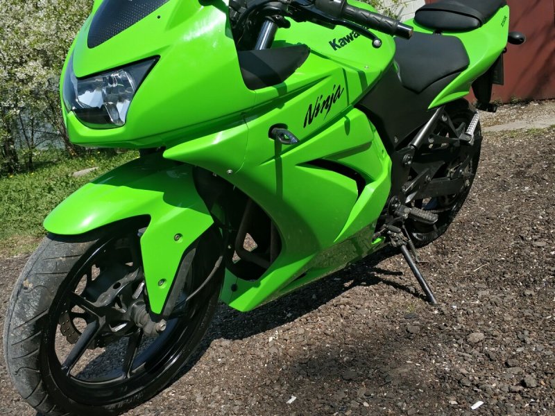 Мотоцикл Kawasaki Ninja 250r