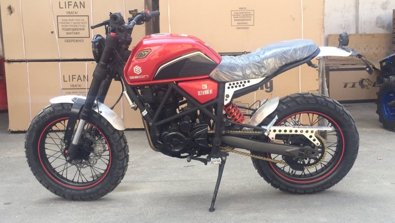 Скремблер 250 Geon