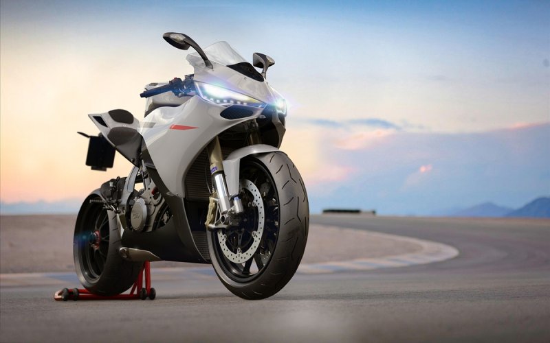 Спортивный мотоцикл Ауди