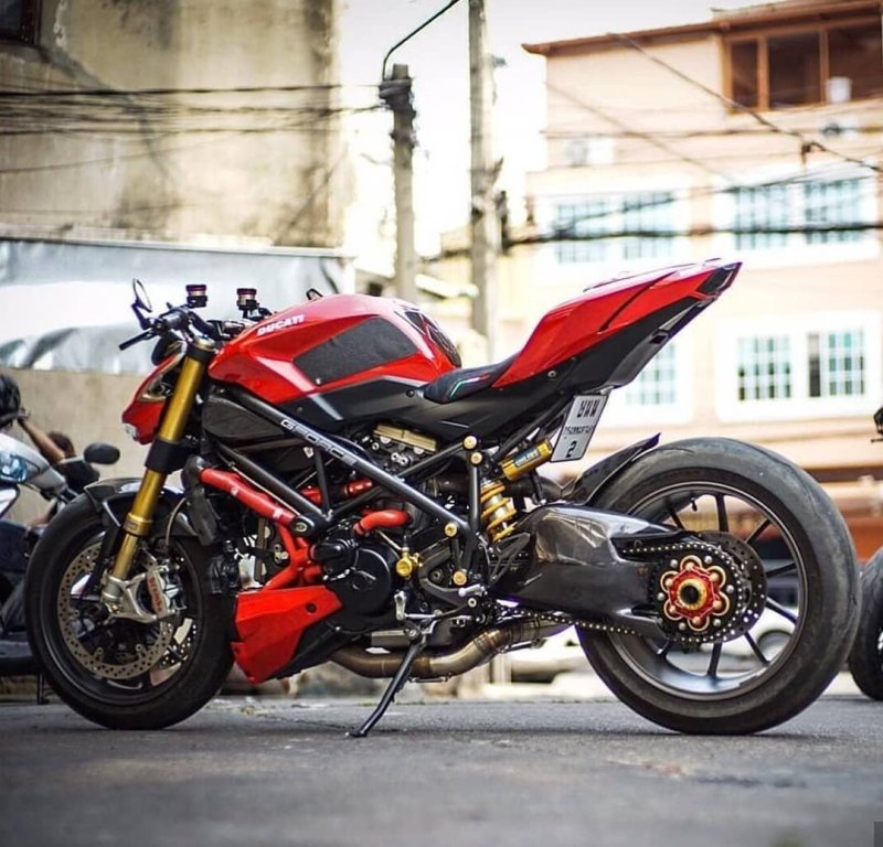 Ducati 1098 Street Fighter