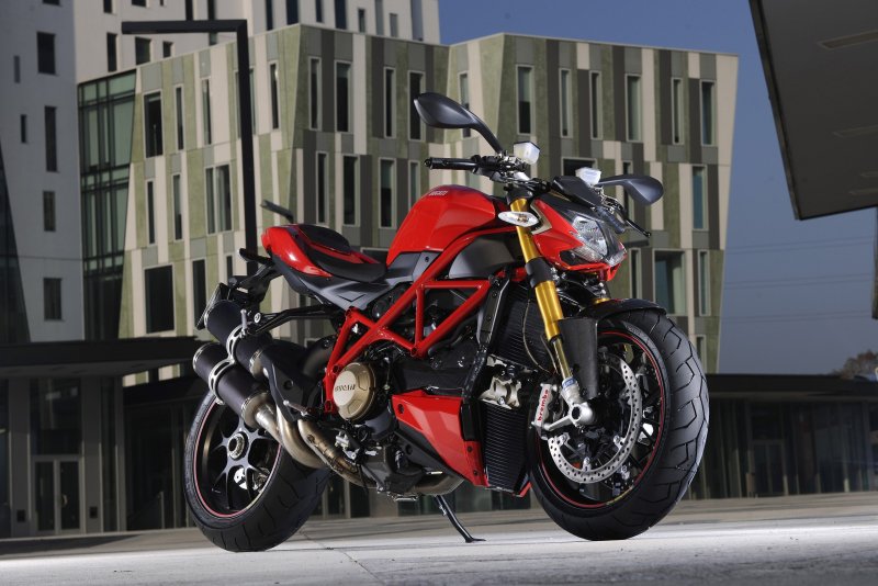 Ducati Streetfighter 2011