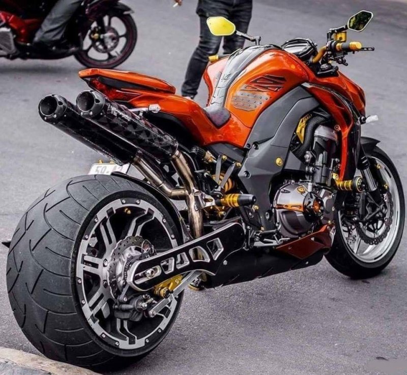 Кавасаки стритфайтер z1000