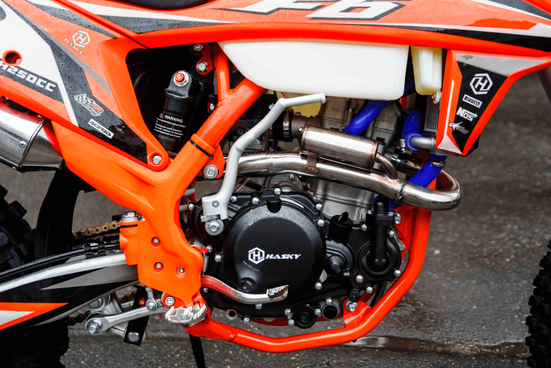 Мотоцикл кроссовый hasky f6 300nc 2118