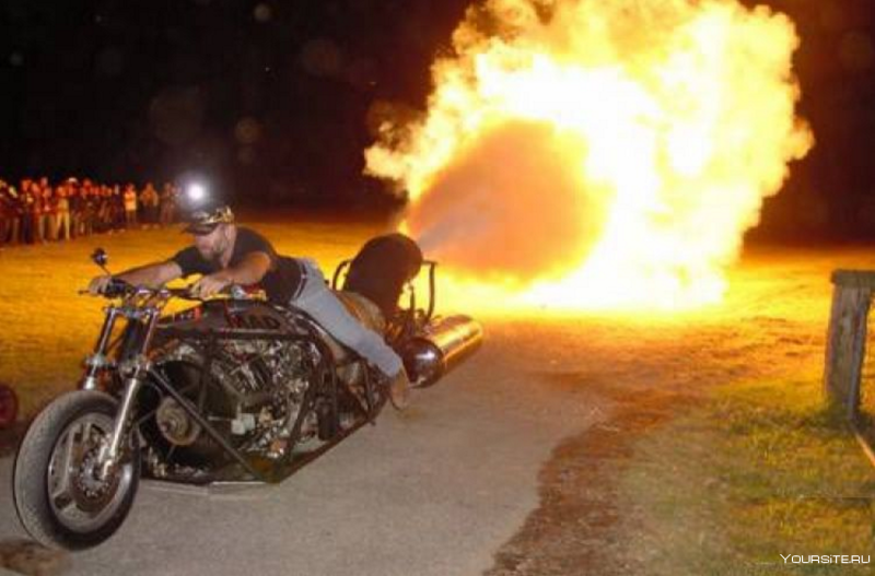 Мотоцикл Mad 3800