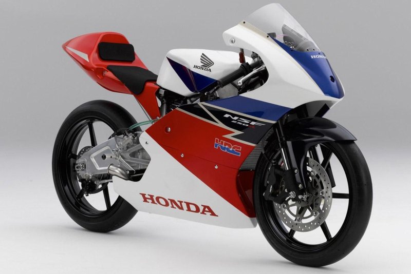 Honda nsf250r — 2012