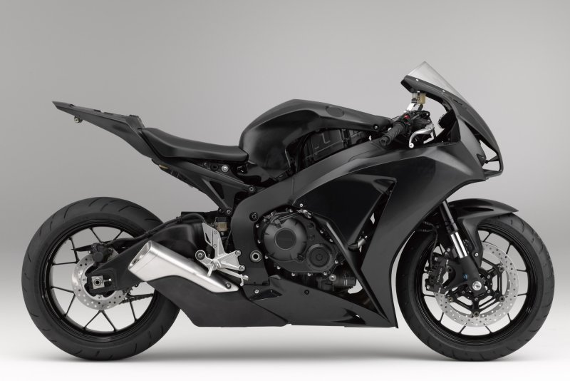 Гоночные мотоциклы Honda черный