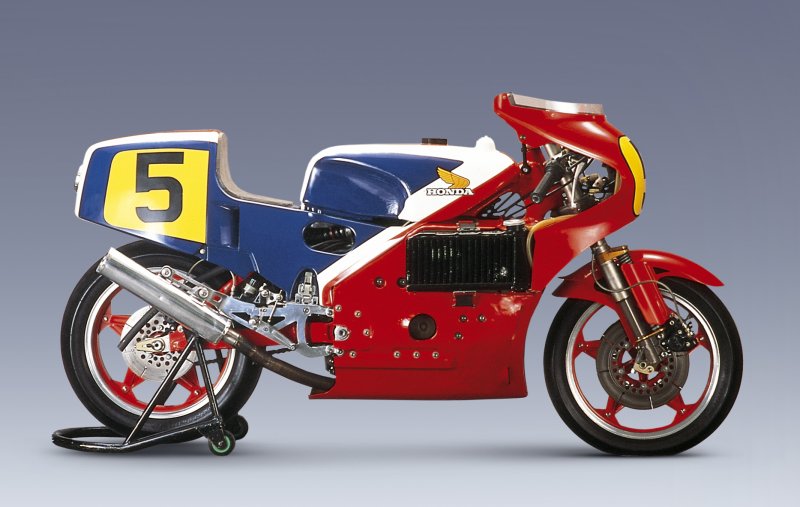 Двухтактный мотоцикл Хонда
