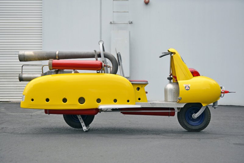 Реактивный скутер