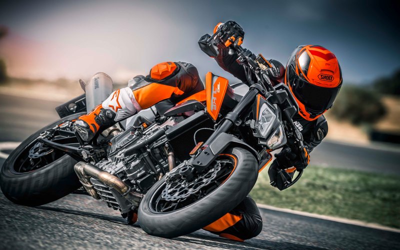 KTM Duke 790