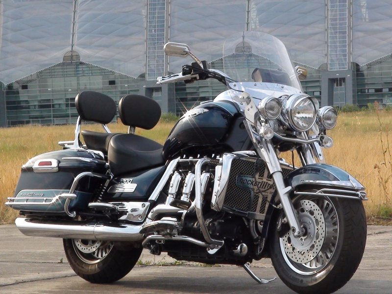 Мотоцикл Triumph Rocket 3