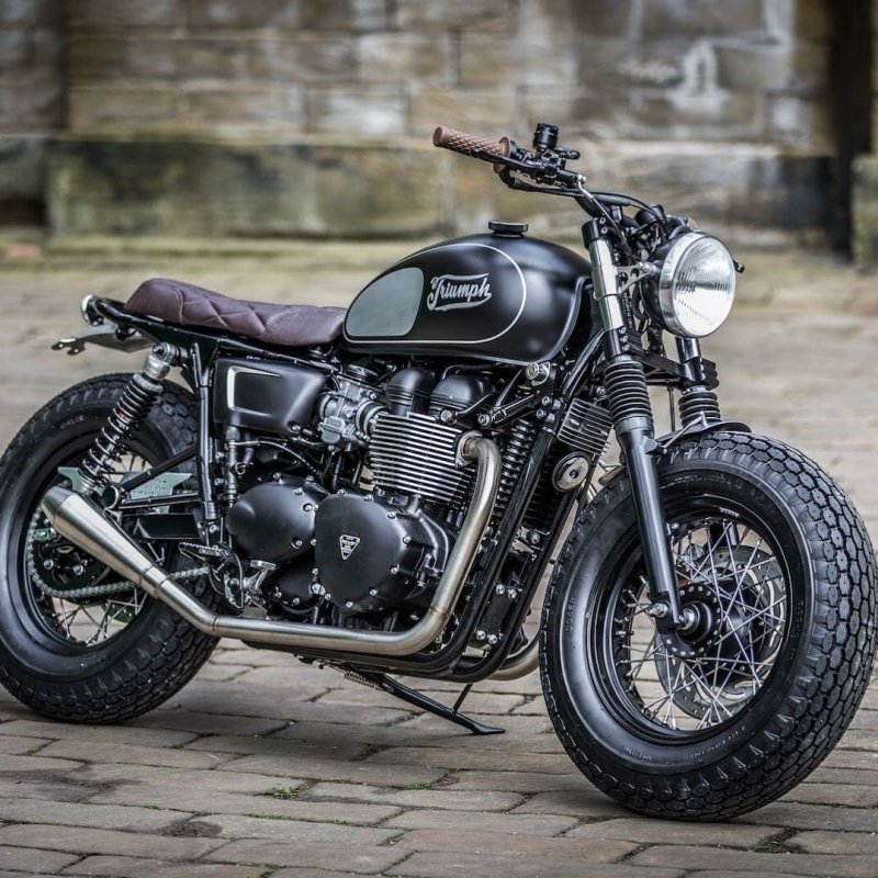 Triumph Bonneville t100 ретро