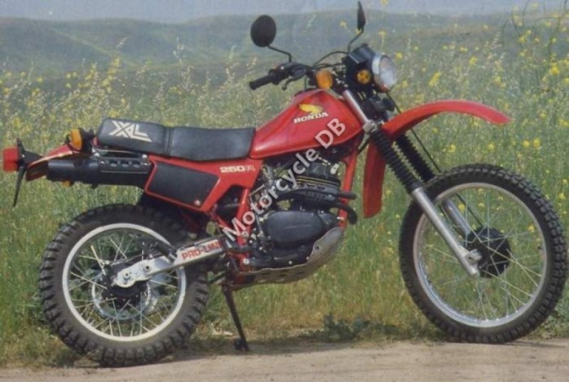 Мотоцикл Honda XL 250
