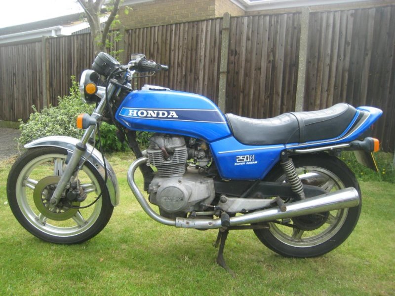 Хонда св 250