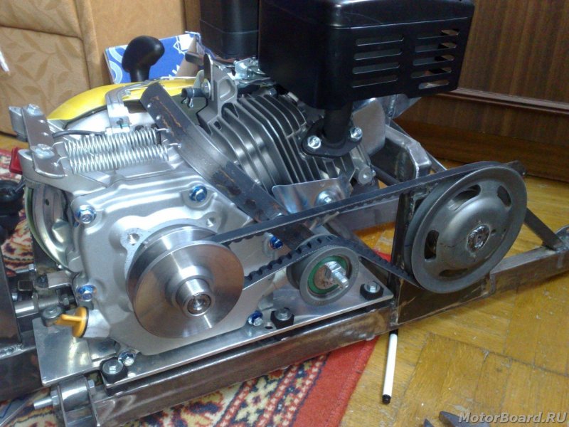 Мотоцикл Урал с двигателем Лифан 20