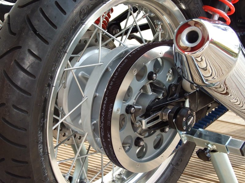 Мотоцикл с ременным приводом