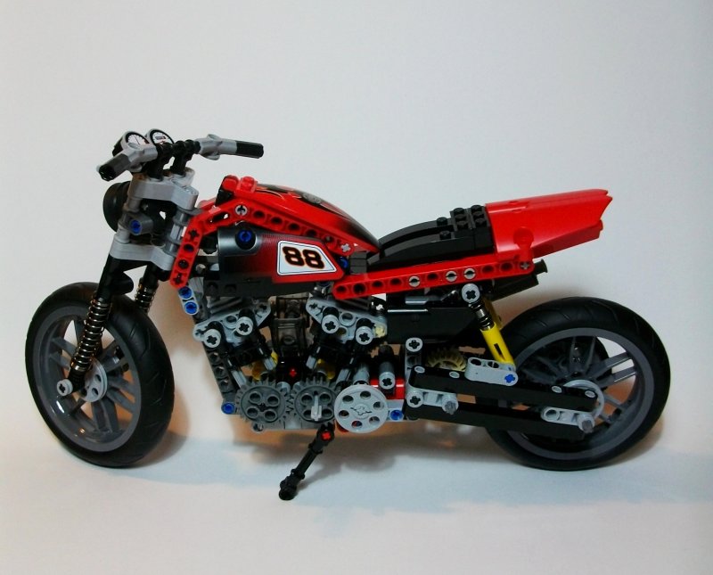 LEGO Technic Harley Davidson