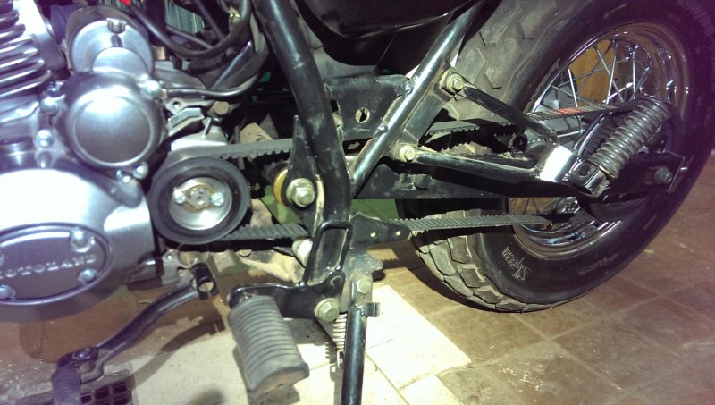 Ременная передача на мотоцикле