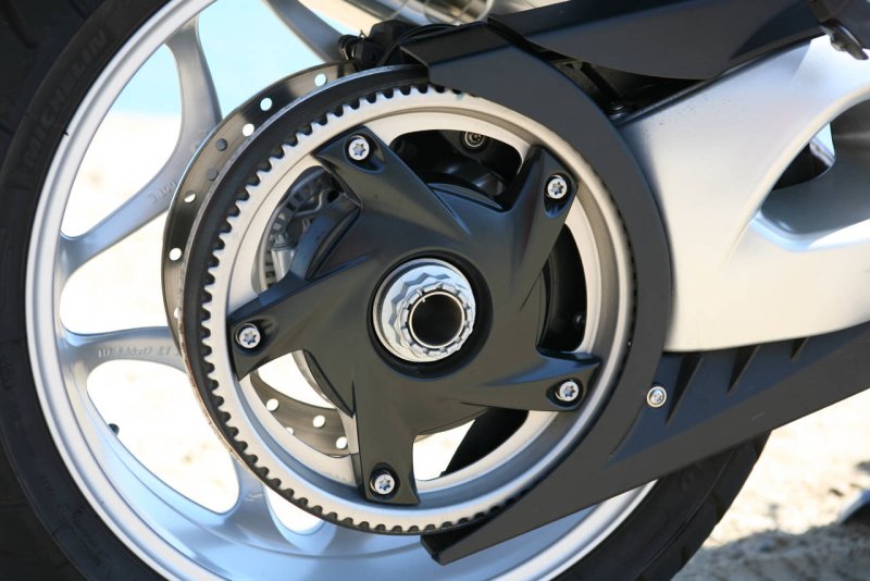 Ременной привод BMW f800st