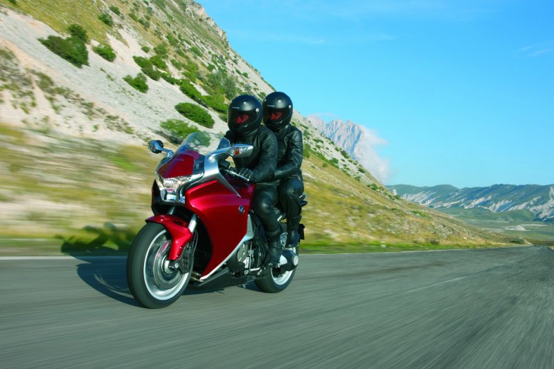Honda vfr1200f фото