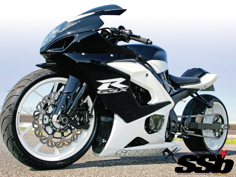 Suzuki GSX R 1000 Custom