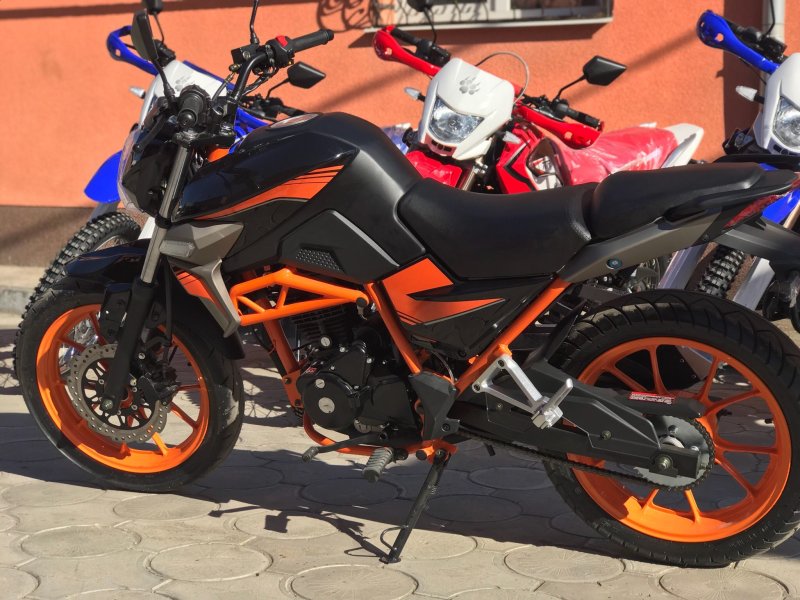 Мотоцикл Zongshen Nitro 200