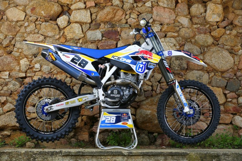 Husqvarna 450 мотоцикл кроссовый