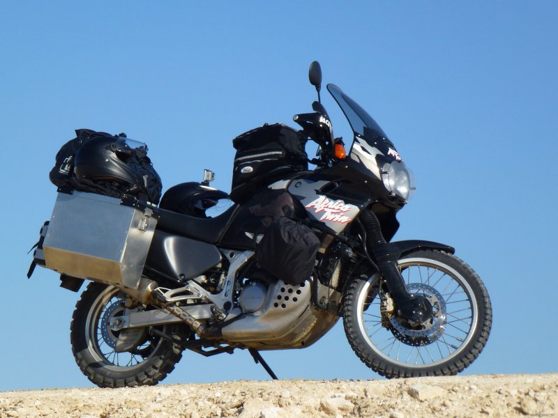 Honda турэндуро 750