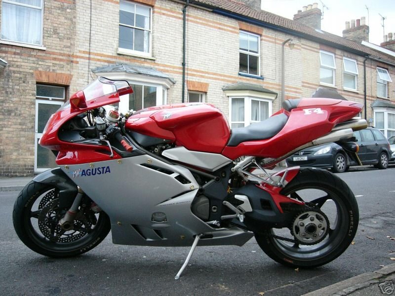 Agusta f4 750