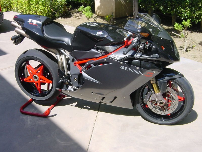 Байк MV Agusta f4 Senna