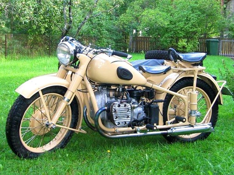 Мотоцикл Днепр м 72