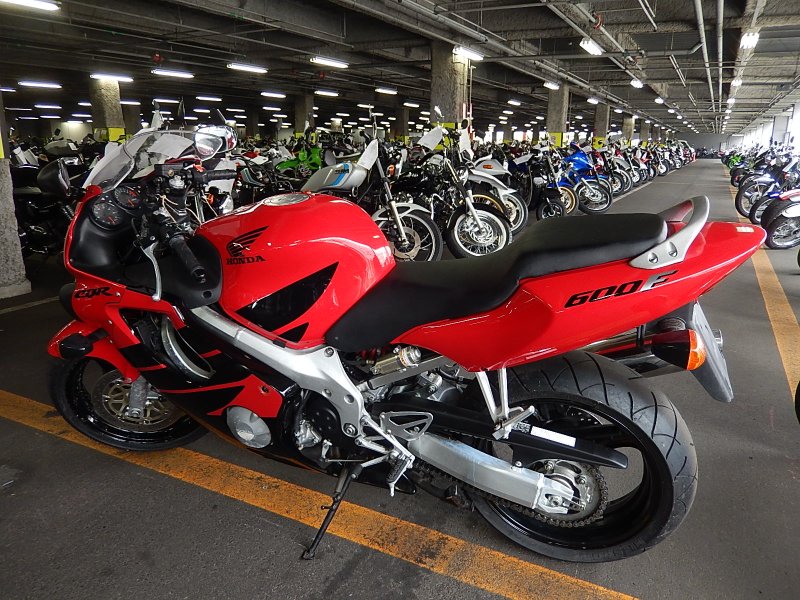 Мотоцикл Хонда f5