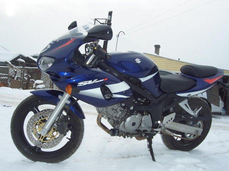 Suzuki SV 400