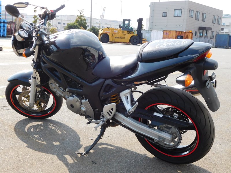Мотоцикл Suzuki SV 400