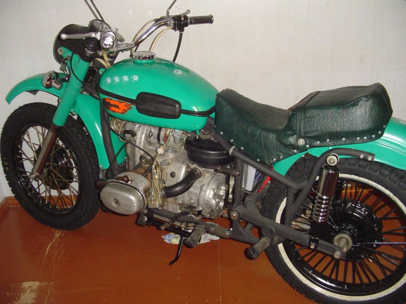 Мотоцикл Урал 1992