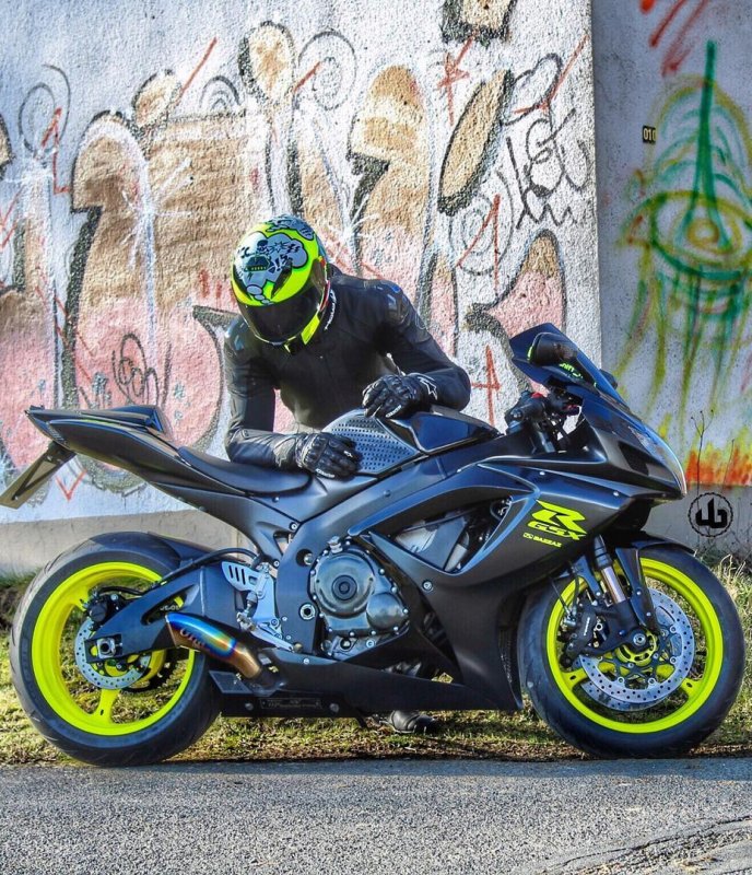 Suzuki GSXR 750 Moto Ninja
