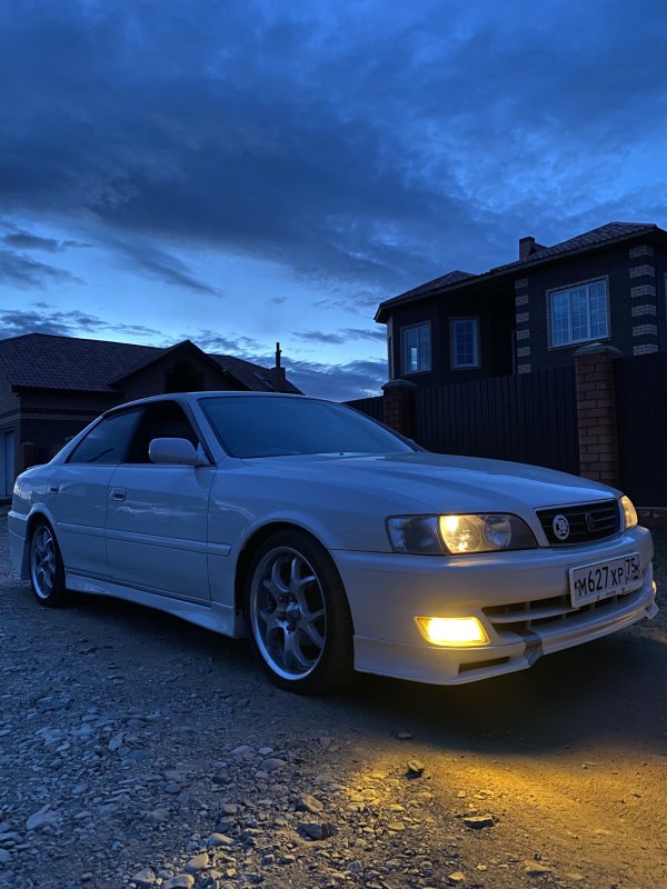 Toyota Chaser Tourer