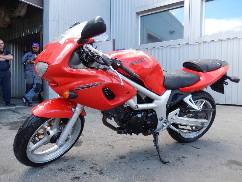 Мотоцикл Suzuki SV 400