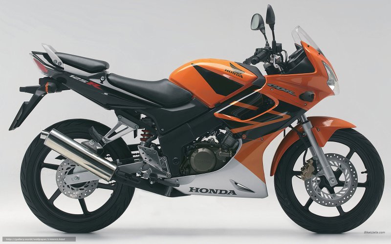 Honda CBR 125 кубов