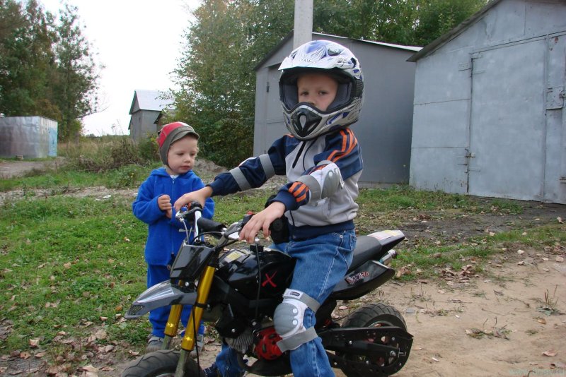 Большой маленький мотоцикл