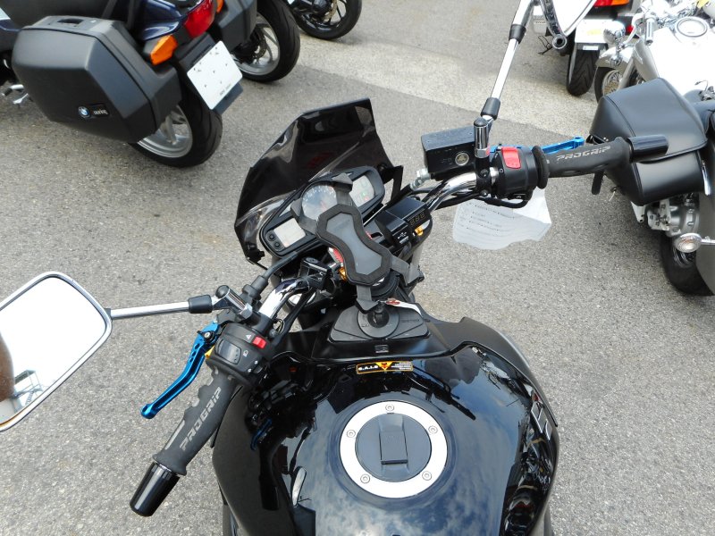 Suzuki GSR 400 руль для мотоцикла