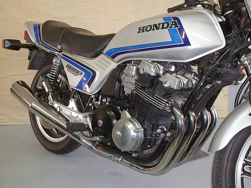 Honda 400 2 цилиндровый