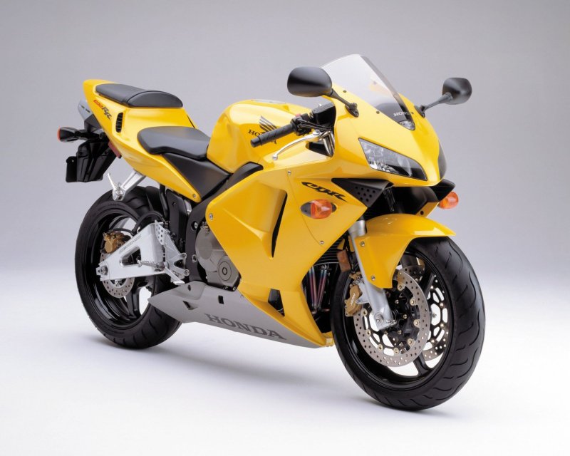 Honda cbr600rr желтый