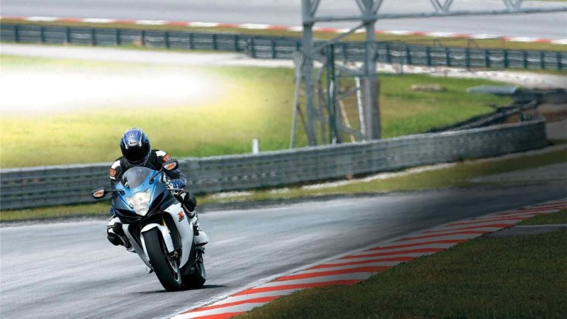 Suzuki GSXR 750